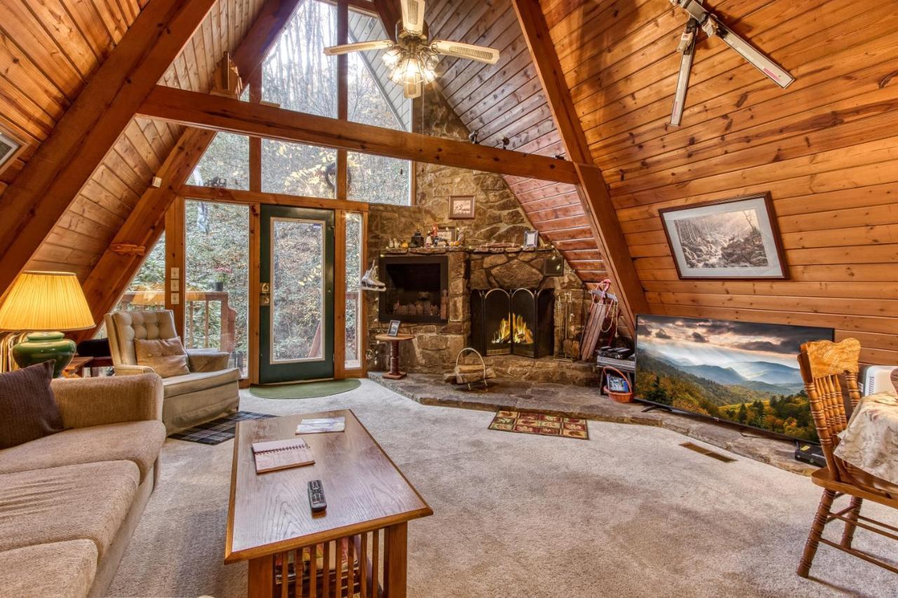 Mountain Springs Chalet Gatlinburg Eksteriør bilde