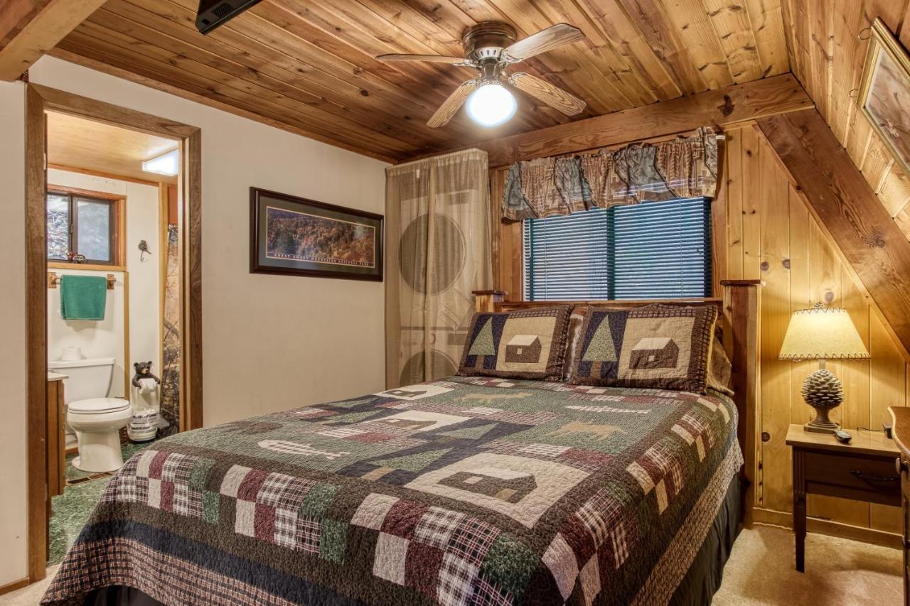 Mountain Springs Chalet Gatlinburg Eksteriør bilde