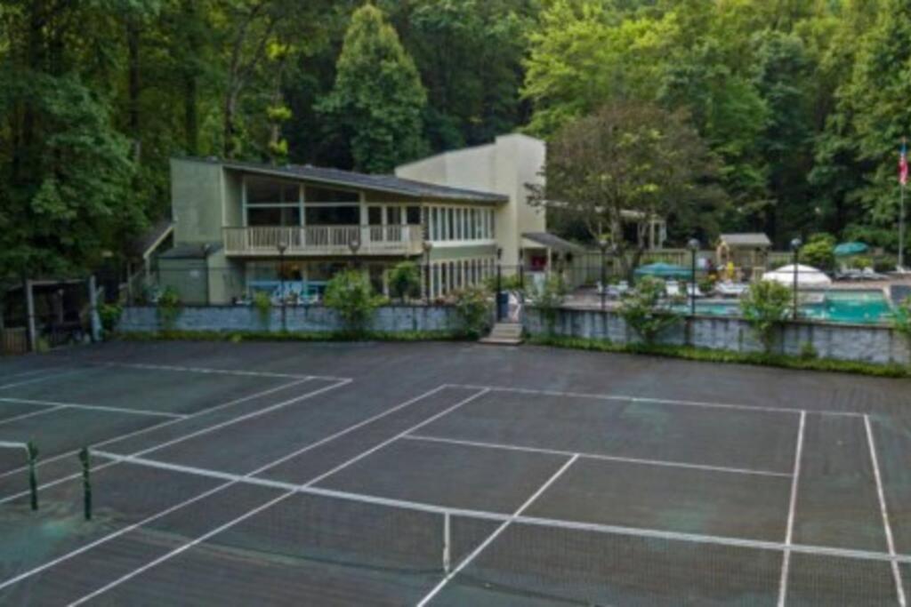 Mountain Springs Chalet Gatlinburg Eksteriør bilde